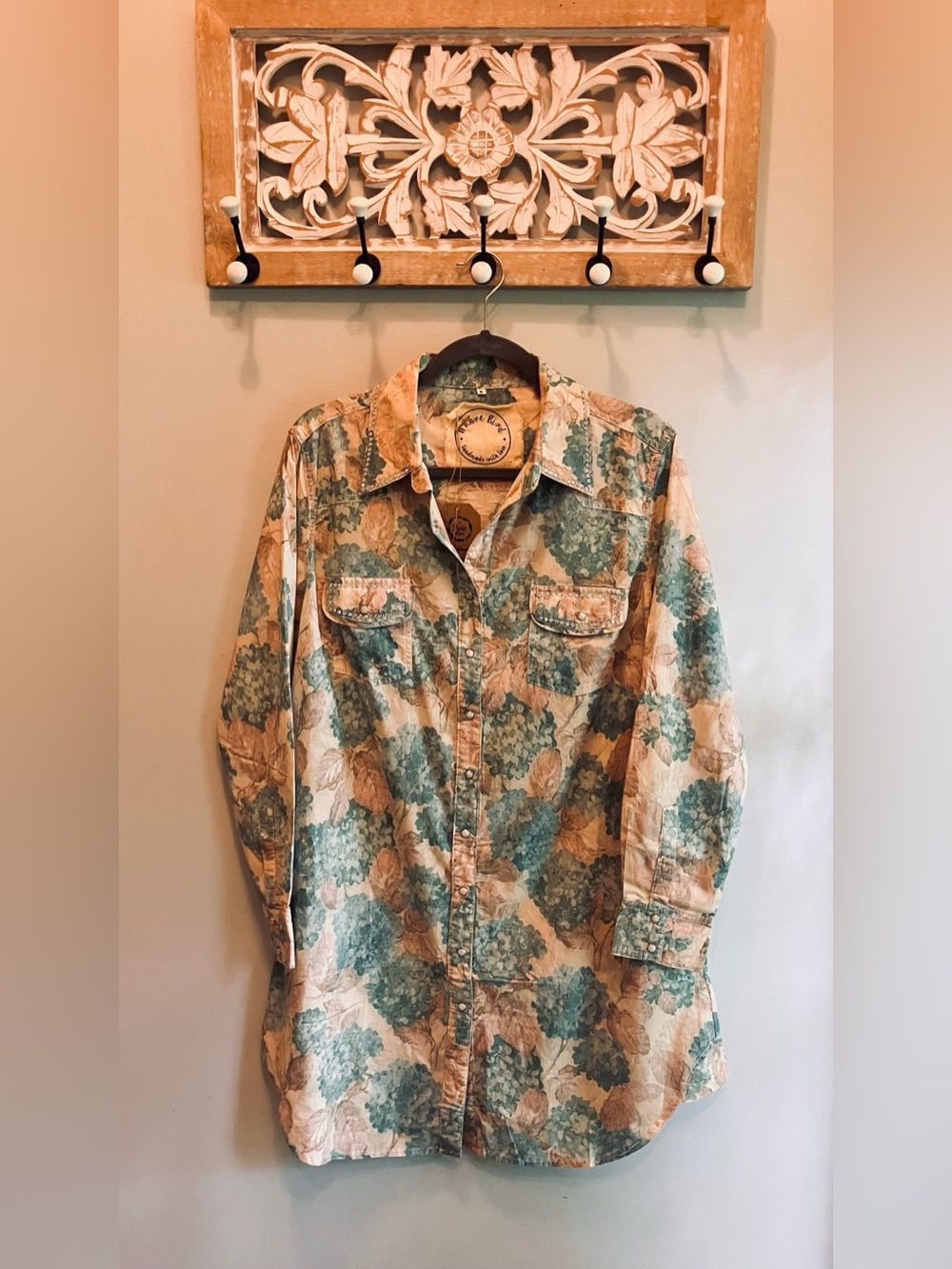 A Rare Bird Lightweight Floral Button-Up Shirt Dress/Jacket in Vintage Hydrangea